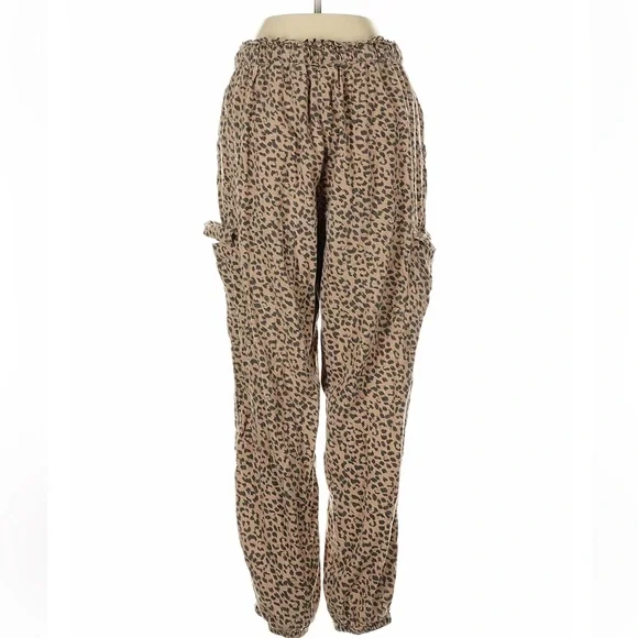 Aerie Leopard Print Joggers - Tan and Black medium - Picture 3 of 16